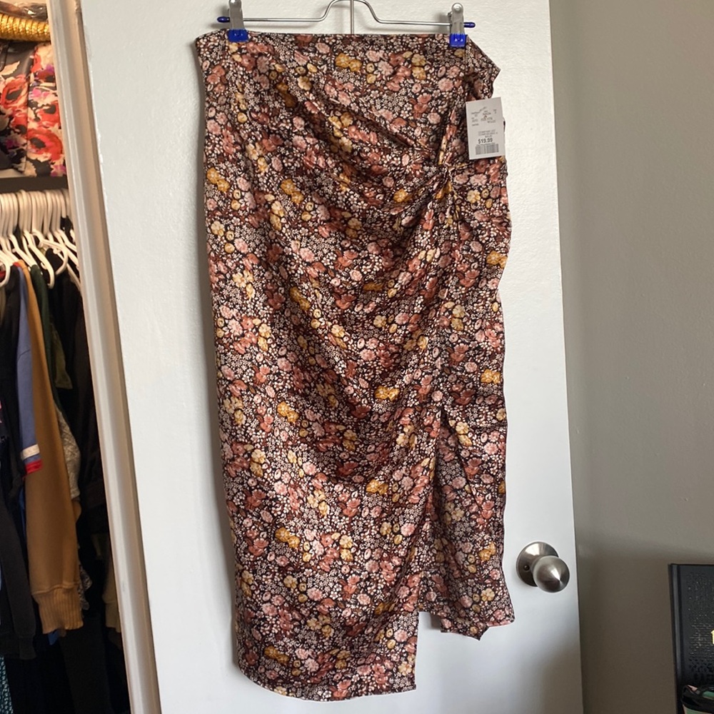 NWT Abercrombie skirt